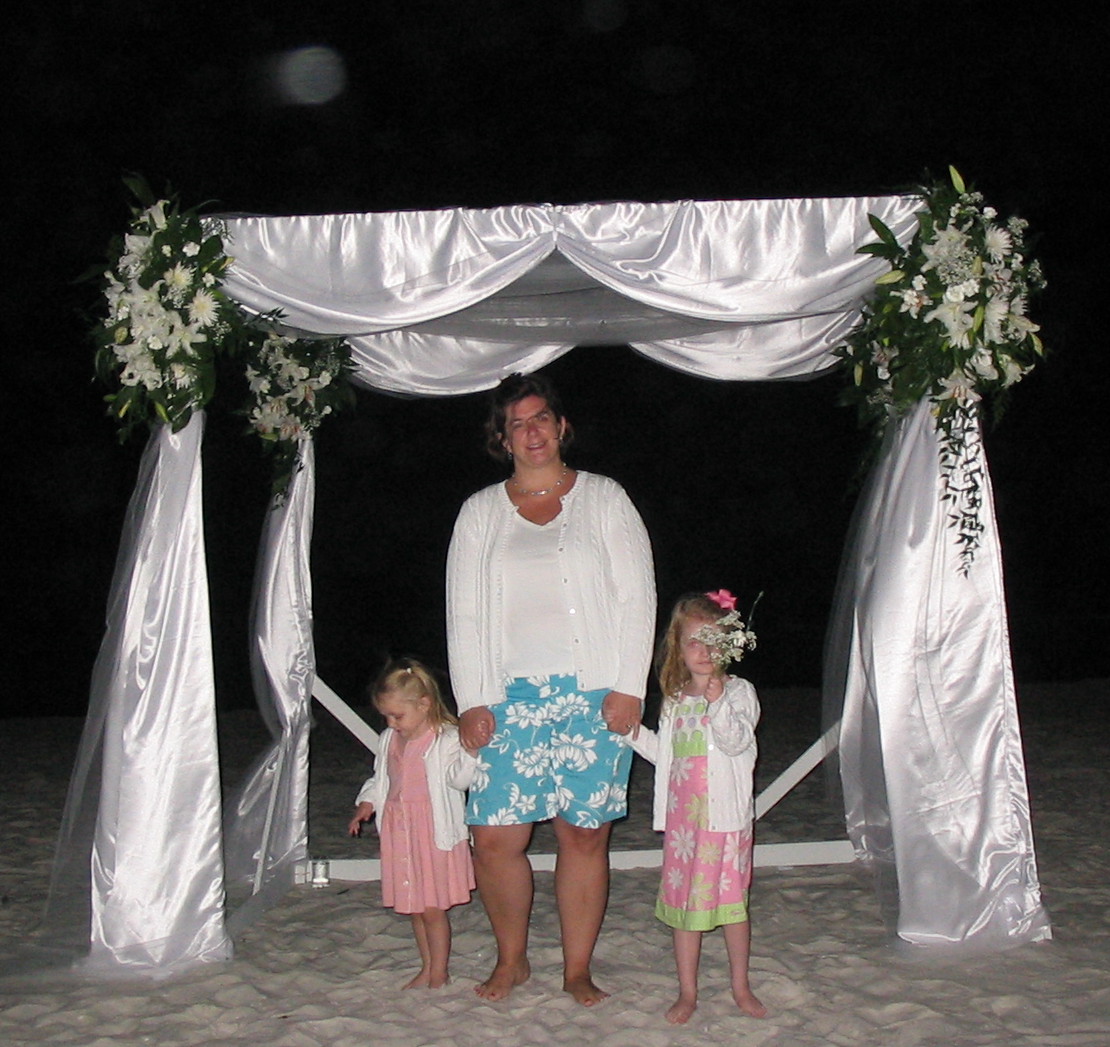 2007_04_28 Sandestin Beach Wedding Alter Cate Bethany and Jane.jpg